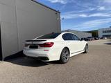 BMW 750i xDrive M-Sportpaket ACC Laserlicht Navi HUD - BMW: Laserlicht