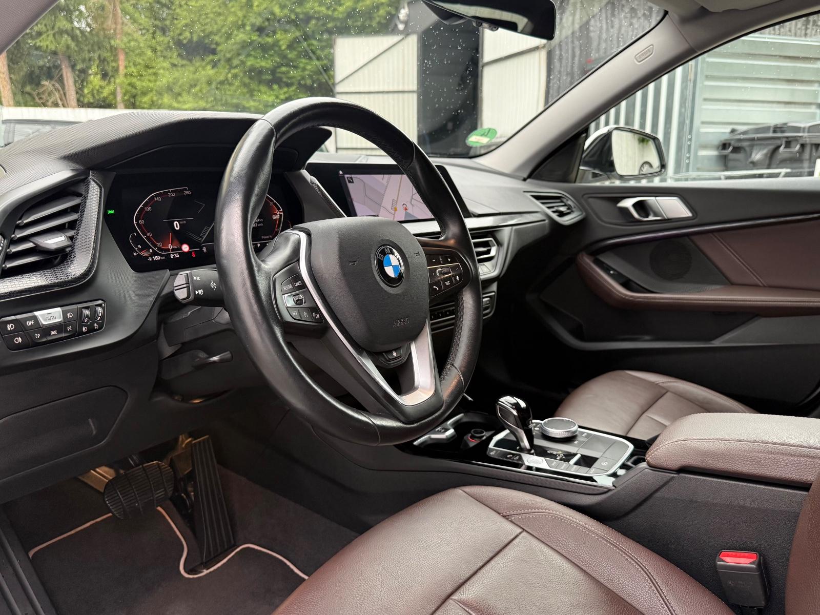 BMW 218 Gran Coupé 218i Gran Coupé Aut. Luxury Line LED/Keyless/Cam, миниатюра 9