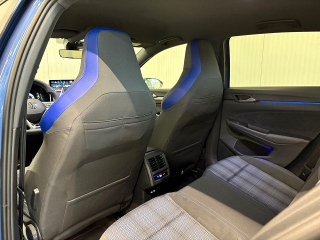 Golf VIII GTE 1.5 TSI eHybrid LED TRAVEL NAV