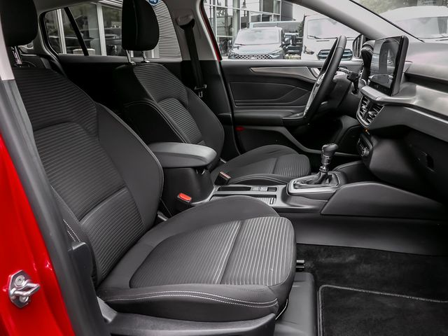 Ford Focus Turnier 1.0 Titanium Kamera Navi LED