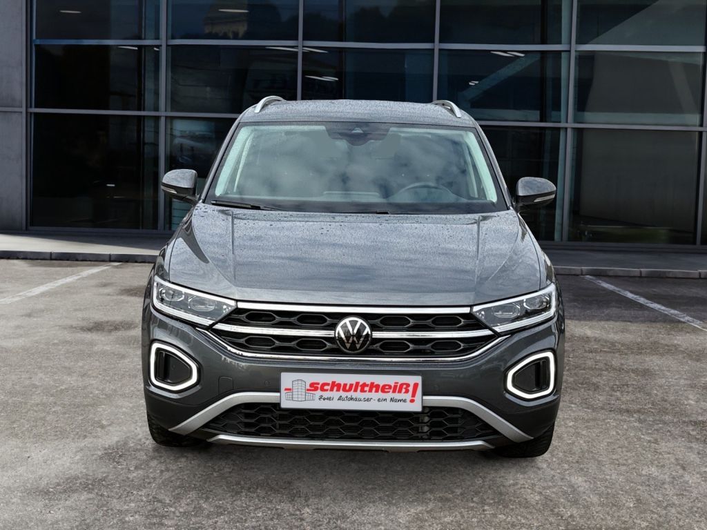 Fahrzeugabbildung Volkswagen T-Roc 1.5 TSI OPF DSG Style