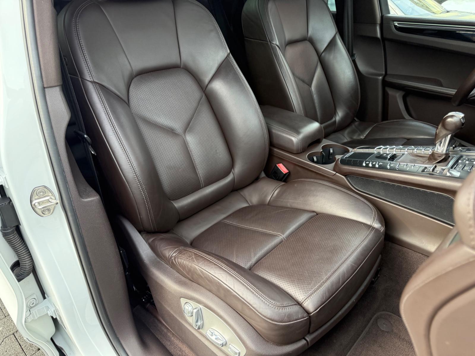 Porsche Macan S 3.0 PANO/AHK/LEDER/ACC/PCM/LM20/2.HD/MEM