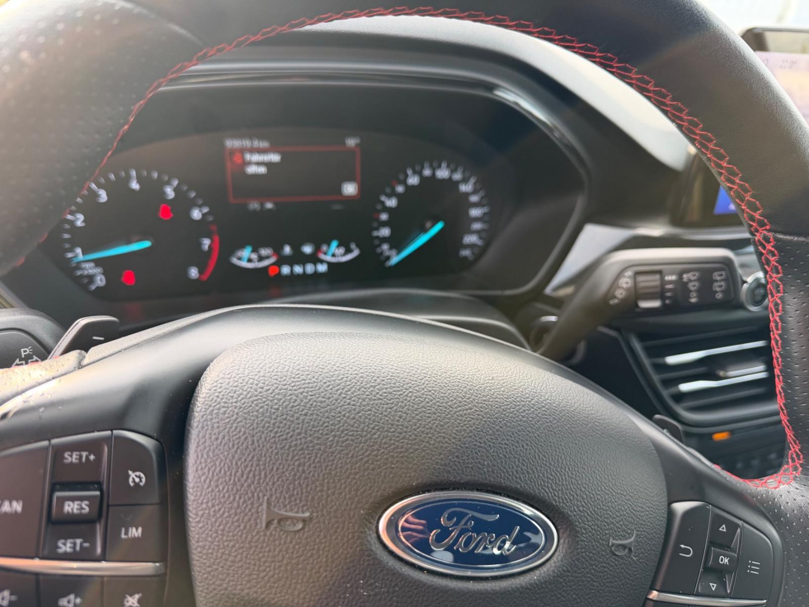Ford Focus 1,0 EcoBoost 92kW ST-Line Turnier Auto...