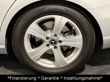 Mercedes E 220 - 8