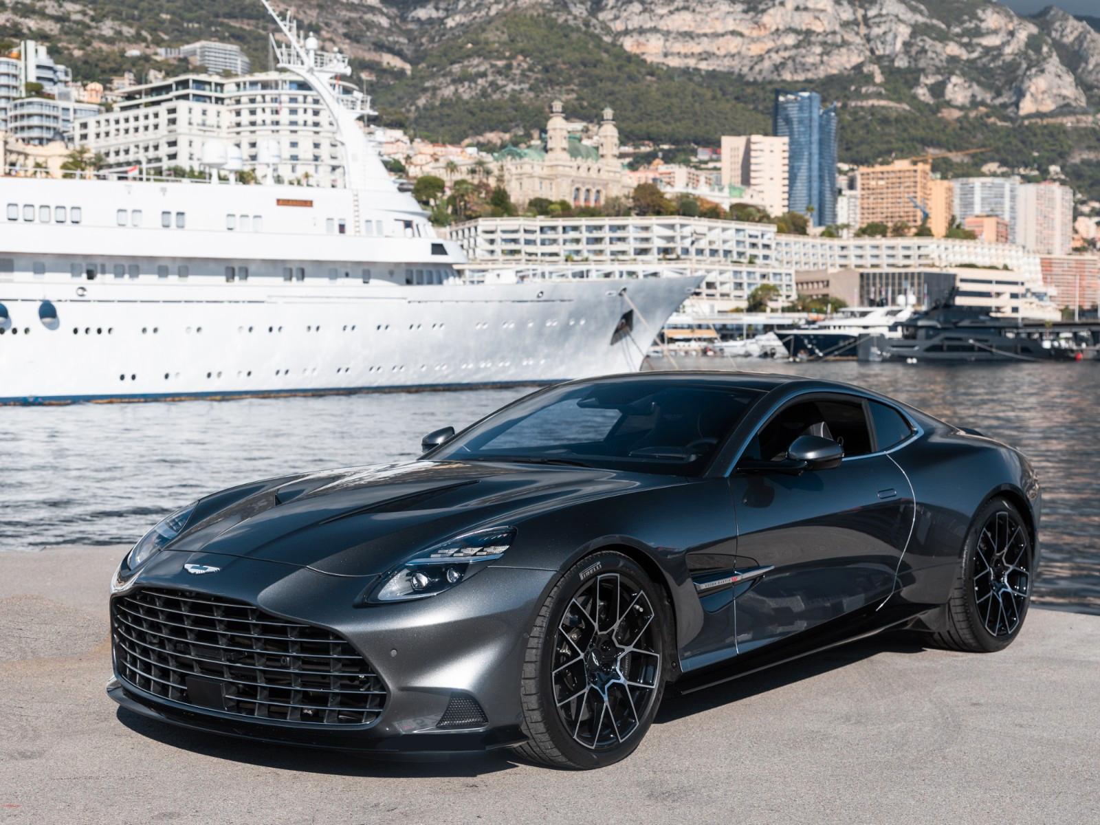 Aston Martin Vanquish