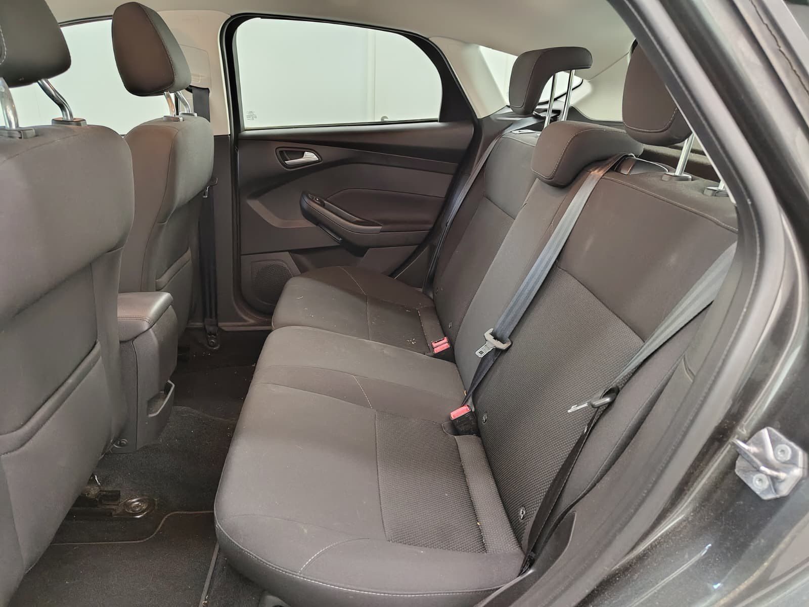 FORD Focus 1.0 EcoBoost Trend Navi SHZ LKH – Bild 9