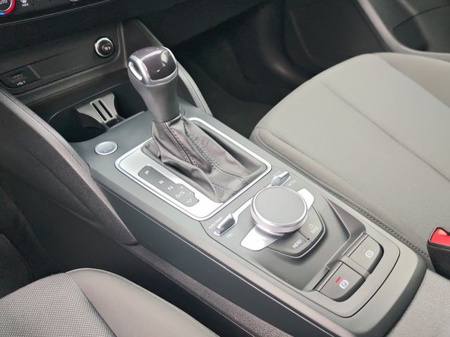 Q2 35 1.5 TFSI advanced