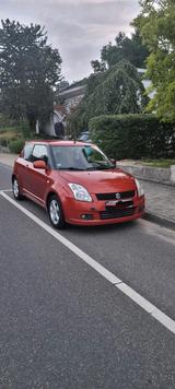 Suzuki swift Mit Neue TÜV - Suzuki Swift in Aachen