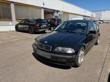 BMW 325i,Klimatr,18Zoll,Alufelgen,PDC hinten,HU08/27 - BMW 325 aus 2001: 325i