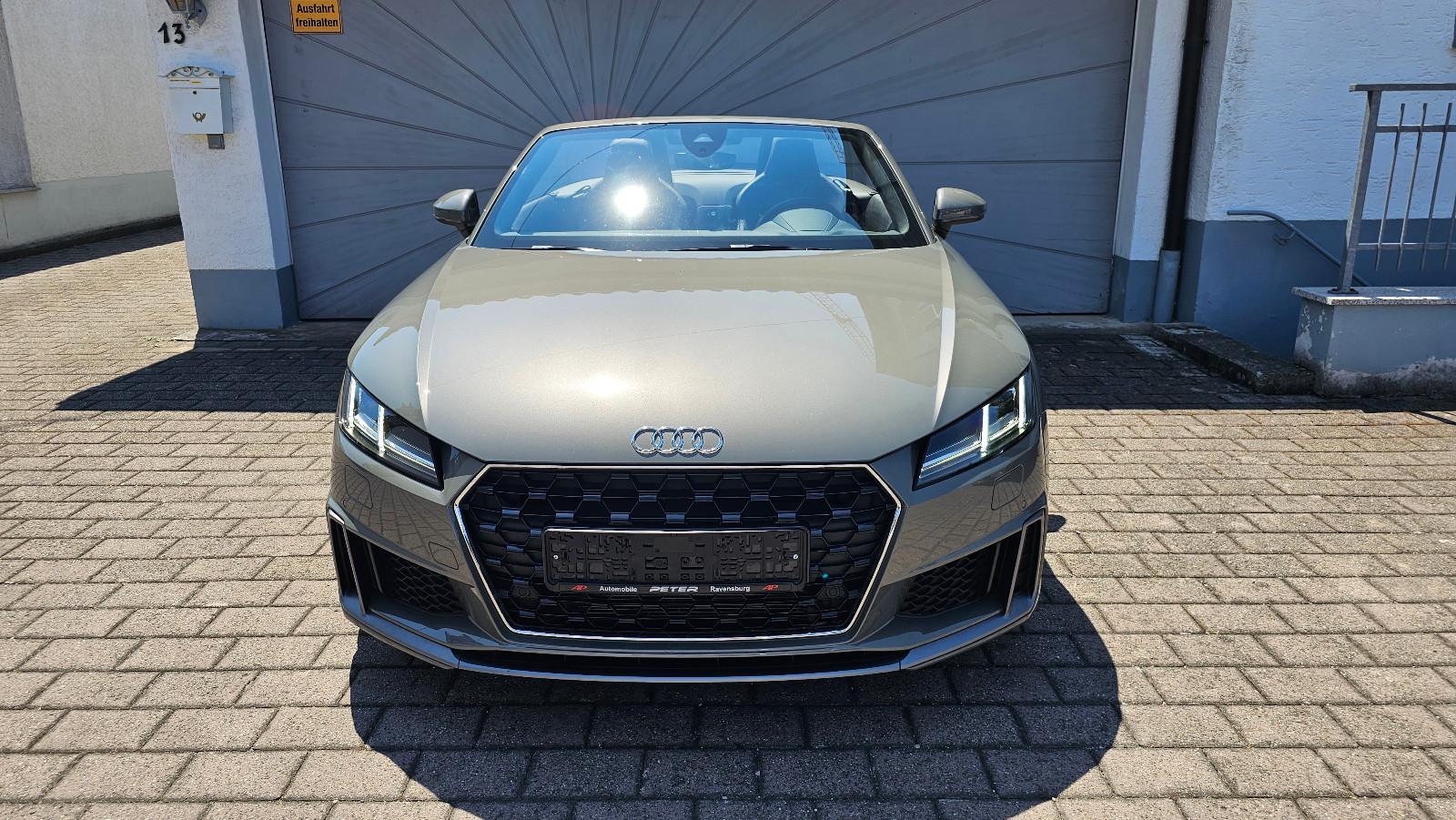 Audi TT Roadster 40 TFSI S-tronic S line Exclusive
