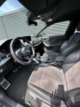 Audi Q2 1.4 TFSI sport  S tronic - S line  - Audi Q2 in Köln