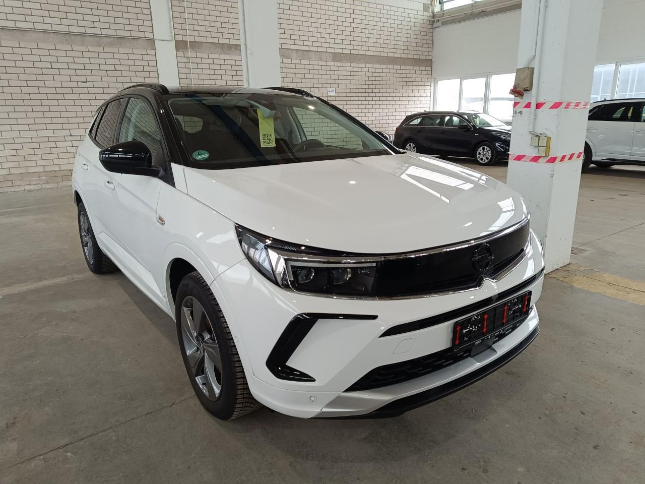 Opel Grandland 1.2 Ultimate Auto.LED+SHZ+NAVI+VIRTUAL