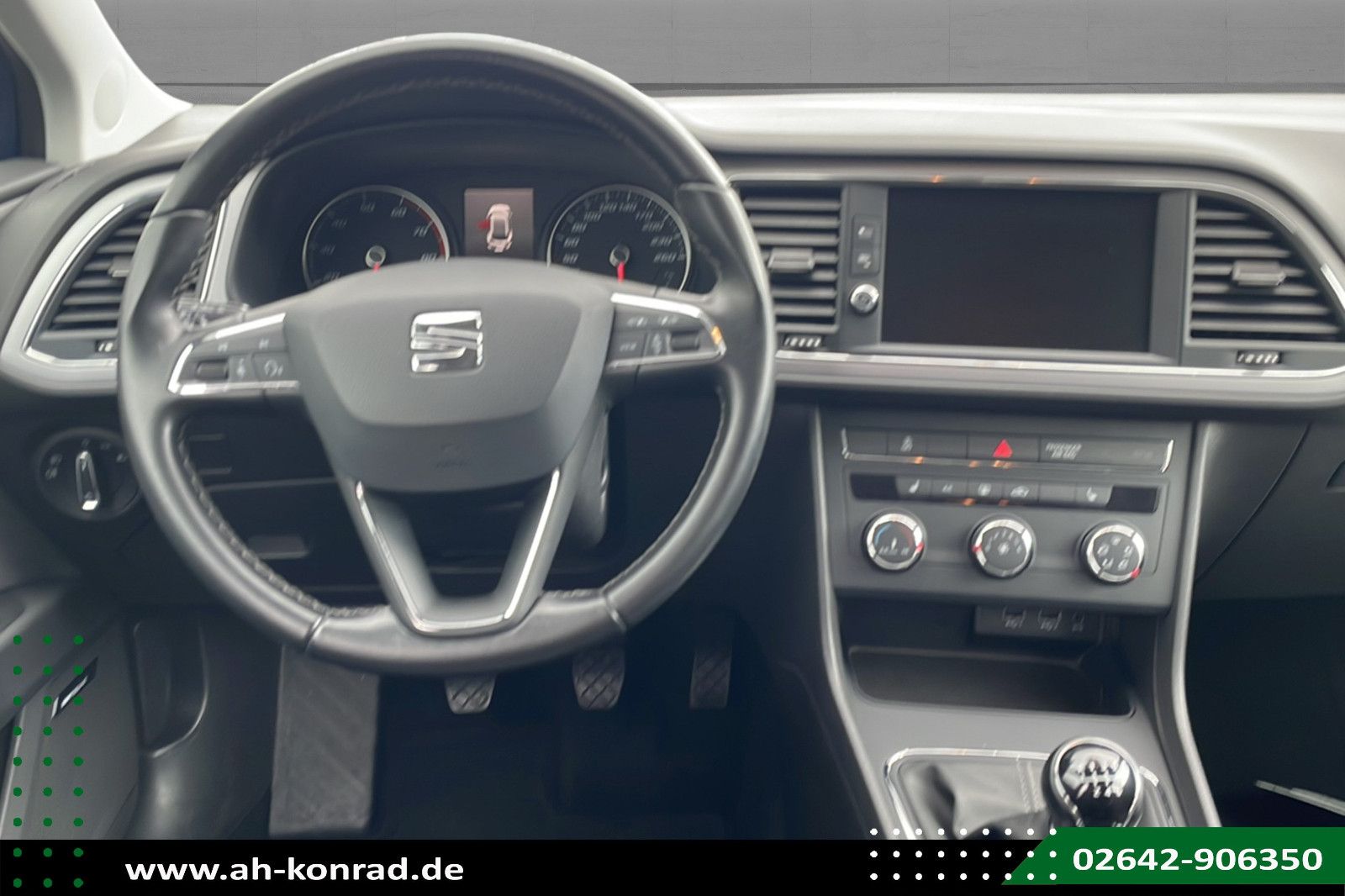 Fahrzeugabbildung SEAT Leon ST Style 1.2 TSI NAVI*SHZ*GRA*SOUND