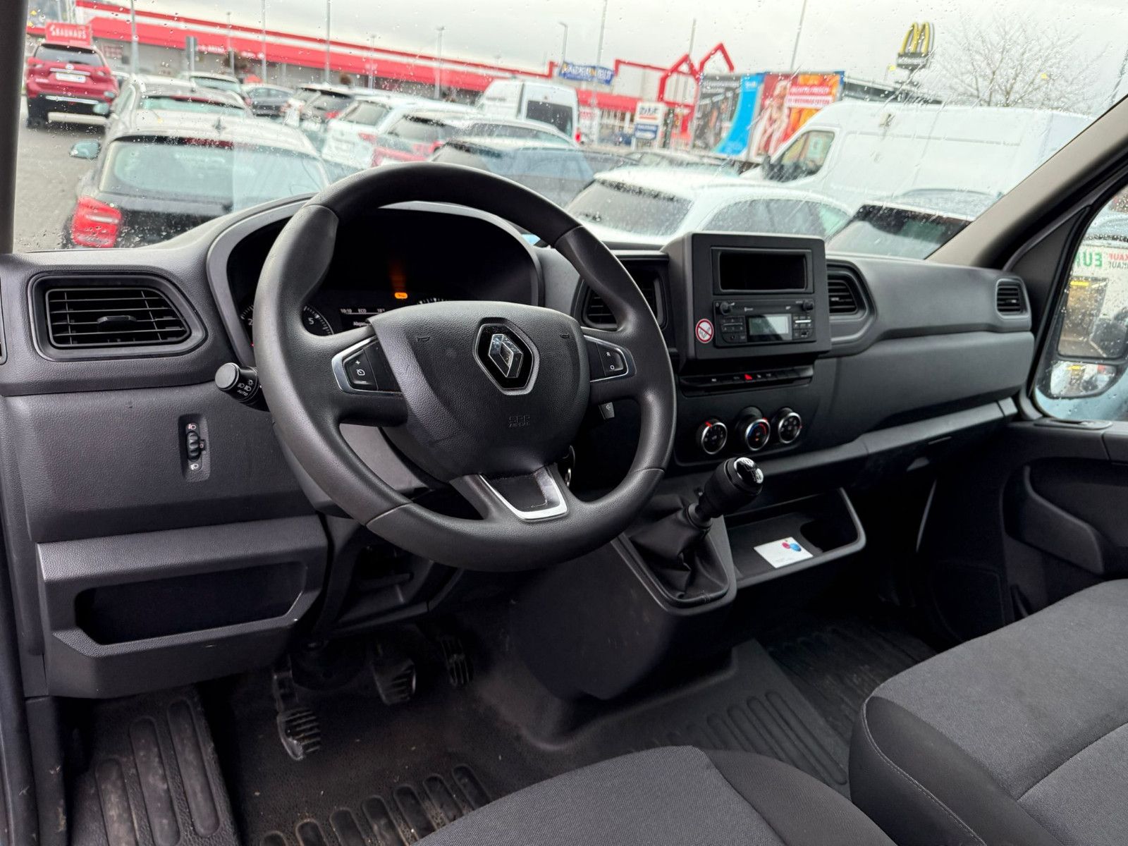 Fahrzeugabbildung Renault Master III KastenL1H2 HKa 3,5t/1.HAND/SCHECKHEFT