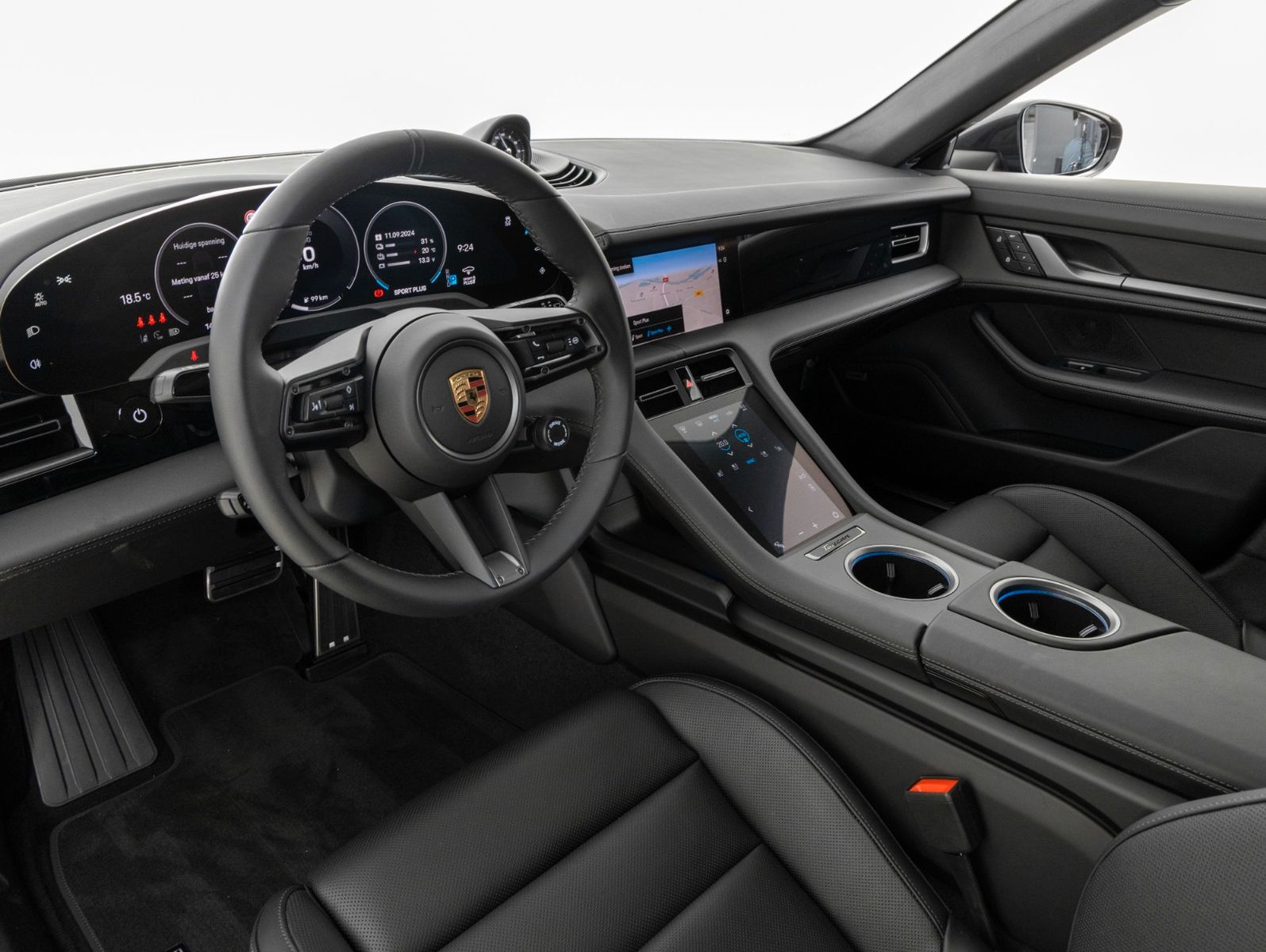 Porsche Taycan Sport Turismo | HD-Matrix | Chrono | Pano imagem 3