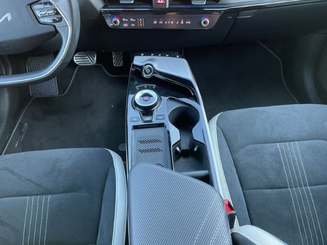 Fahrzeugabbildung Kia EV6 GT-LINE RWD Elektro 77,4 kWh *ANHÄNGERKUPPLU