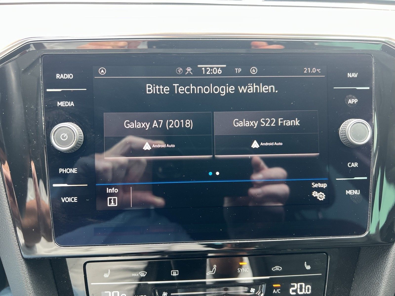 Fahrzeugabbildung Volkswagen Passat Variant TSI Elegance Matrix Navi ACC RFK