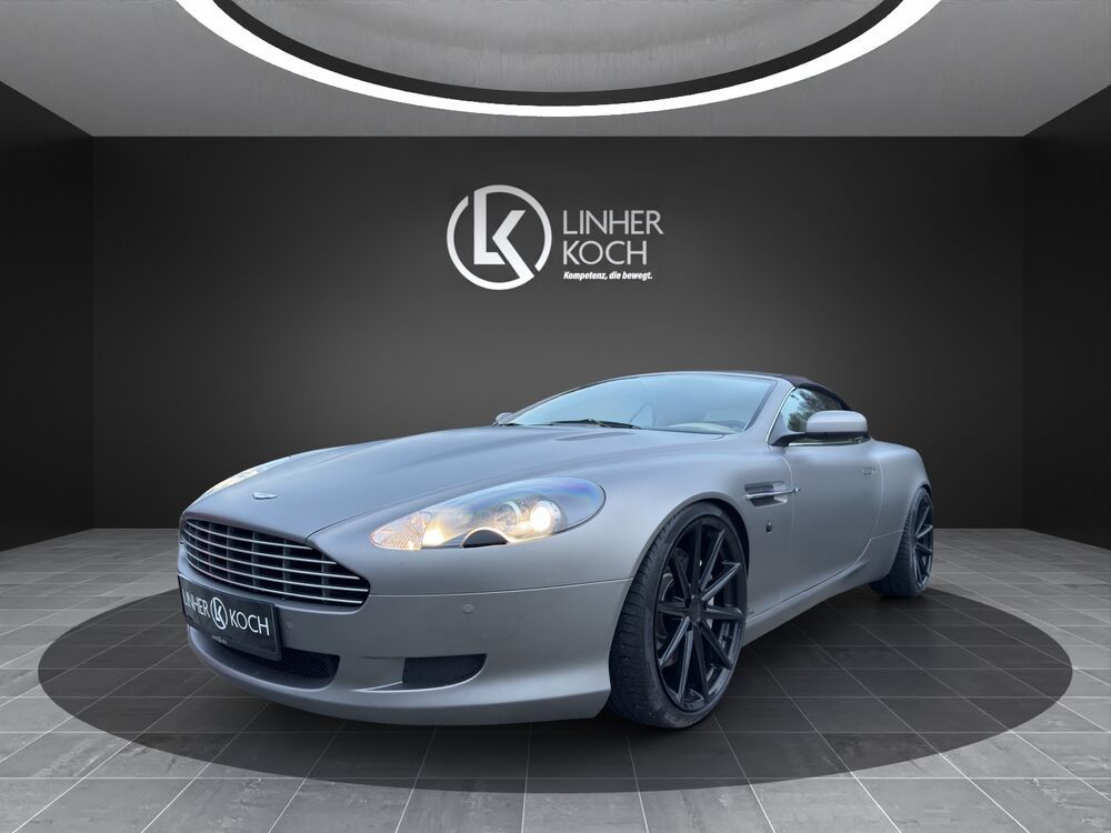 Aston Martin DB9