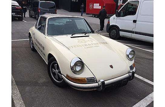 Porsche 911 E Targa 2.0-  USA Import