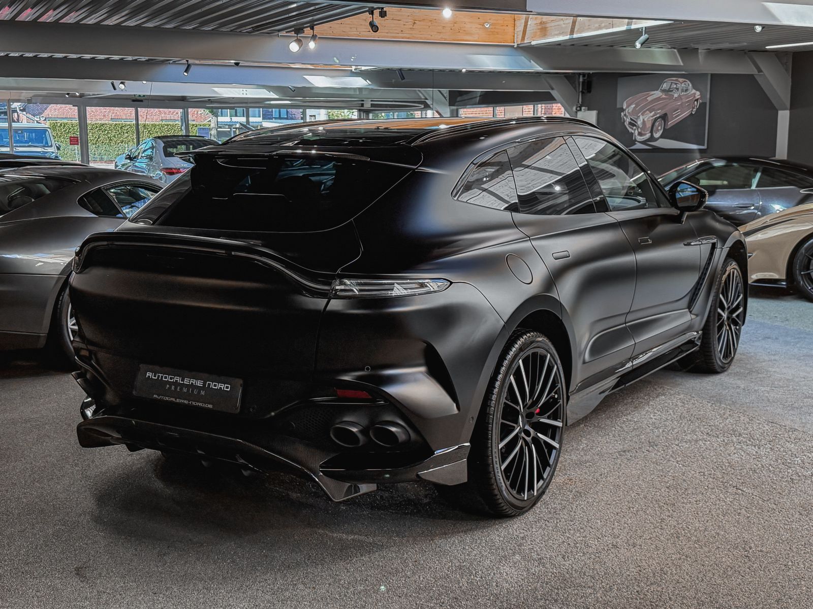 Aston Martin DBX 707 | Full Carbon | Sports Plus Seats | PPF  foto 12