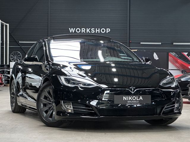 Tesla Model S LONG RANGE 100D - SUNROOF