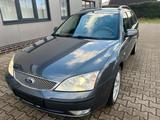 Ford Mondeo - Ford Mondeo aus 2003 mit Diesel-Antrieb