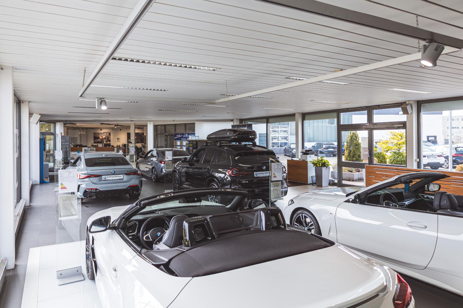 showroom-image-main