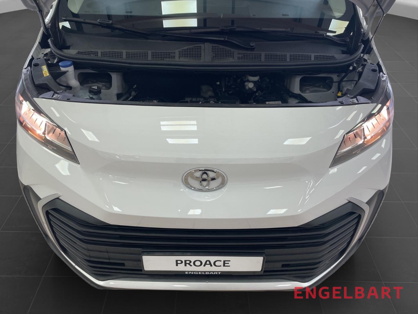 Toyota Proace 1.5 D-4D L1 Kasten Meister Navi