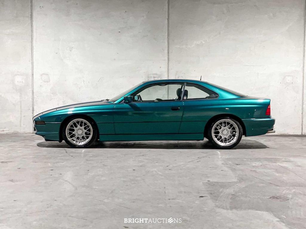 BMW 850
