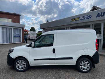 Fahrzeugabbildung Fiat Doblo SX Kasten 1.6 Klima/Apple Car Play