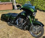 Harley-Davidson RoadKing CVO - Motorräder in Berlin