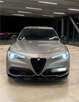 Alfa Romeo Stelvio 2.0 Turbo Q4 - Alfa Romeo Giulietta von privat