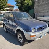 Nissan Terrano II 2.7 Tdi 3 porte SE autocarro 2 - Nissan Terrano Gebrauchtwagen