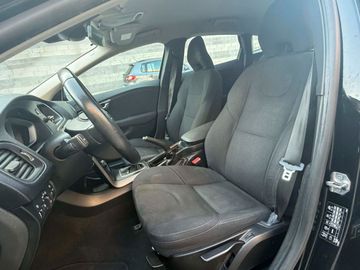 Volvo V40 - 11