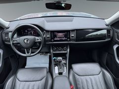 Fahrzeugabbildung Skoda Kodiaq L&K 4x4 2.0 TDI DSG - AHK*360*NAV*LEDER!!
