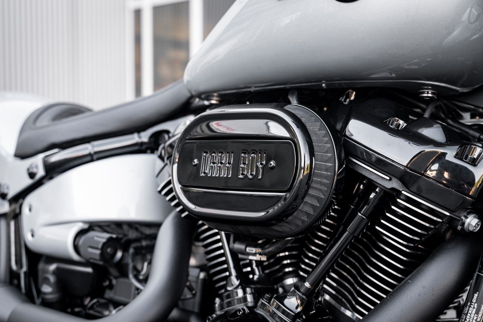 Fahrzeugabbildung Harley-Davidson SILVER DARK FAT BOY FLFBS 114 MY24 - JEKILL&HYDE