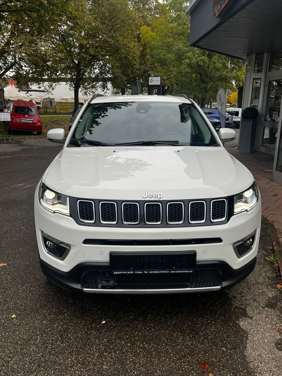Fahrzeugabbildung Jeep Compass 1.3 T-GDI I4 LIMITED DCT 150 PS
