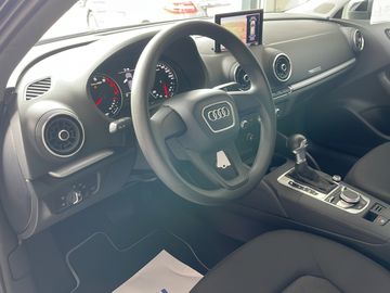 Fahrzeugabbildung Audi A3 1,0 TFSI S tronic