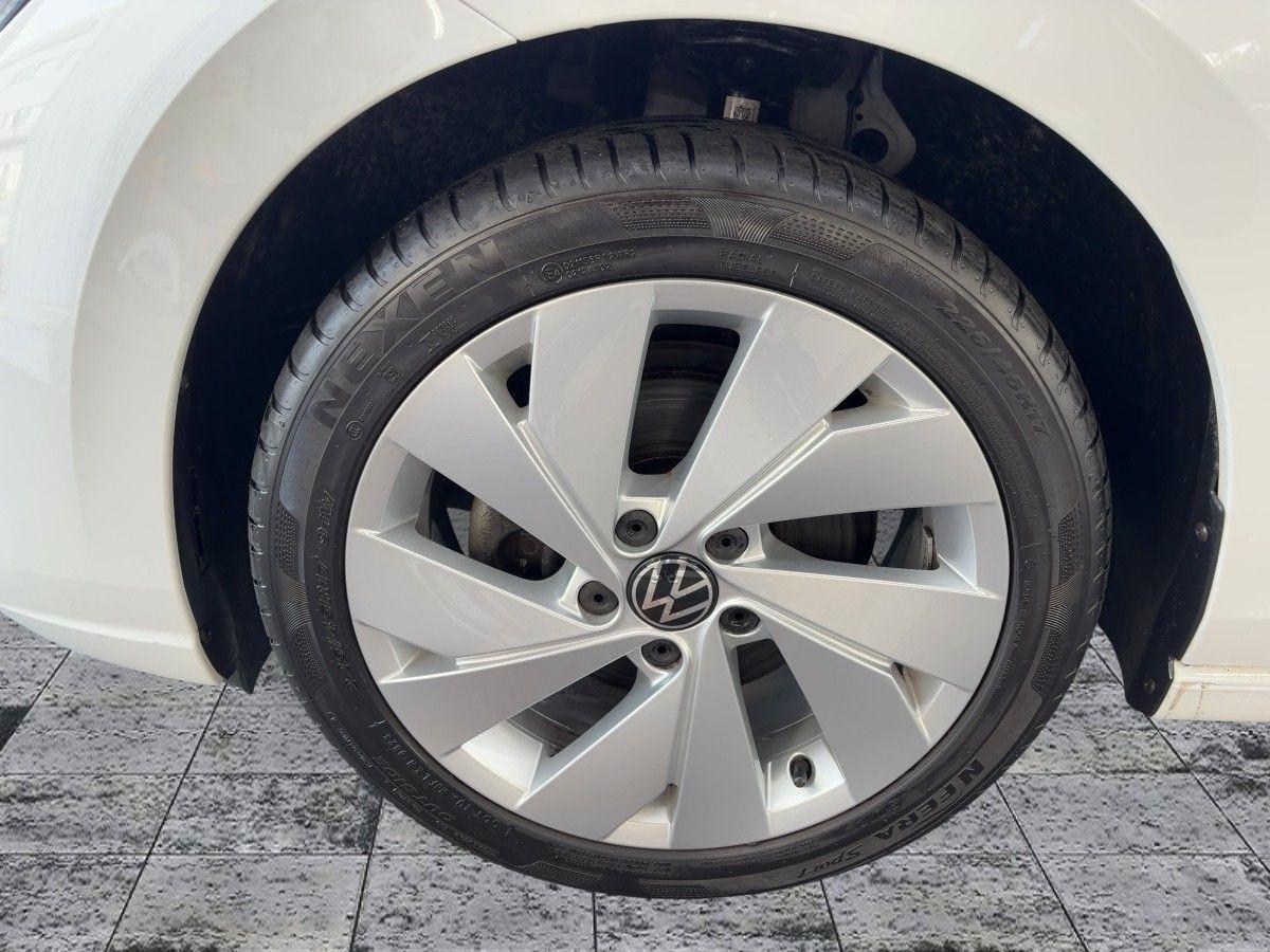 Volkswagen Golf 1.5 TSI e DSG STYLE LED+NAVI+RFK+ACC+SHZ, миниатюра 8