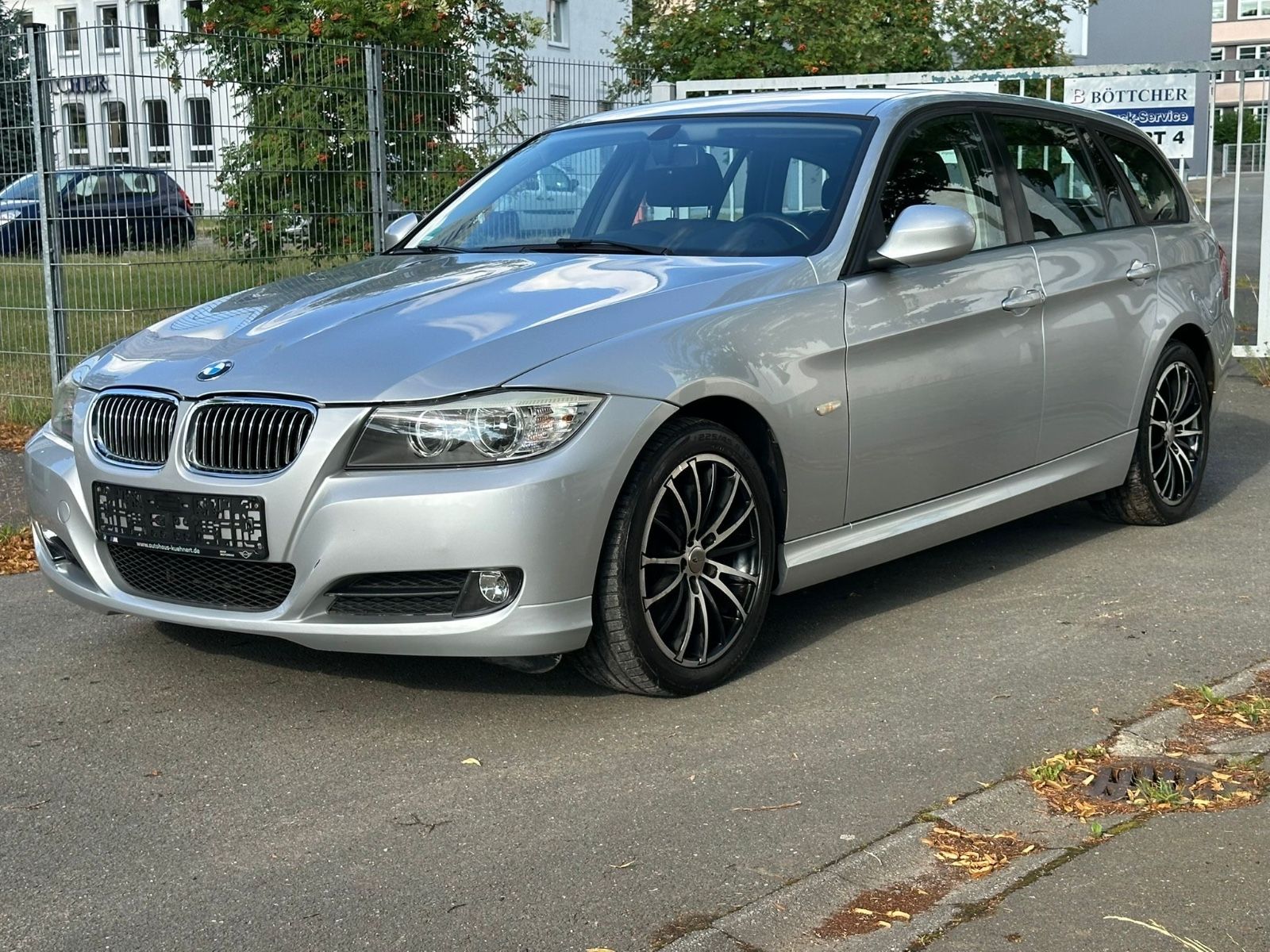 BMW 318 - 1