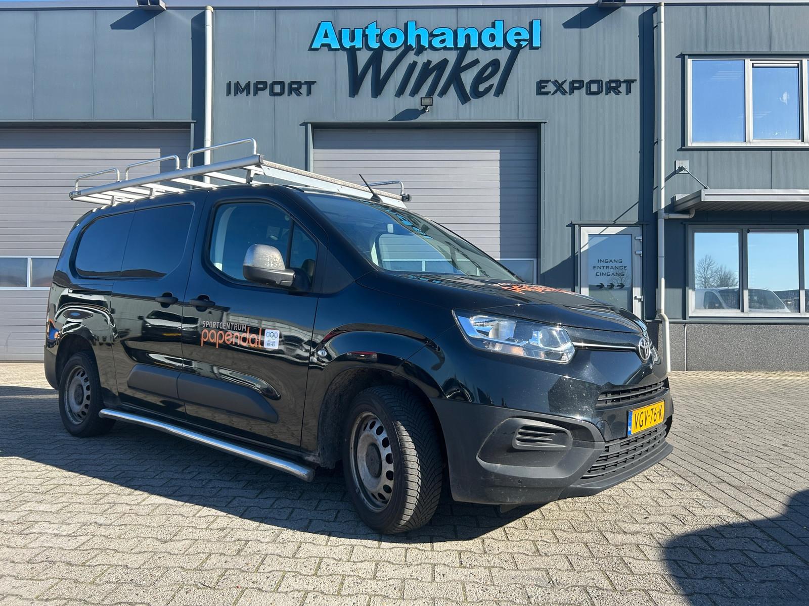 Toyota PROACE CITY 1.5 D-4D Cool Comfort Long 3 Pers.