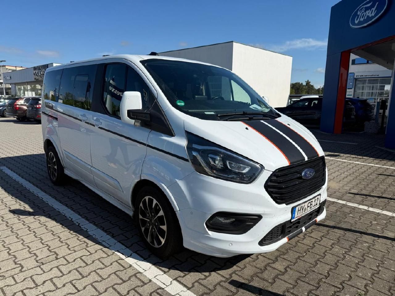 Fahrzeugabbildung Ford Transit/Tourneo Custom Kombi 320 L1 Tourneo Spor
