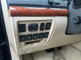 Toyota Land Cruiser 200 Executive 7Sitz. - Toyota Land Cruiser aus 2012 mit Diesel-Antrieb