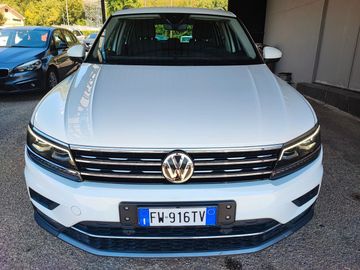 Volkswagen Tiguan - 2