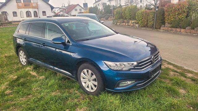 VW Passat Variant 2.0 TDI SCR Business Variant ...