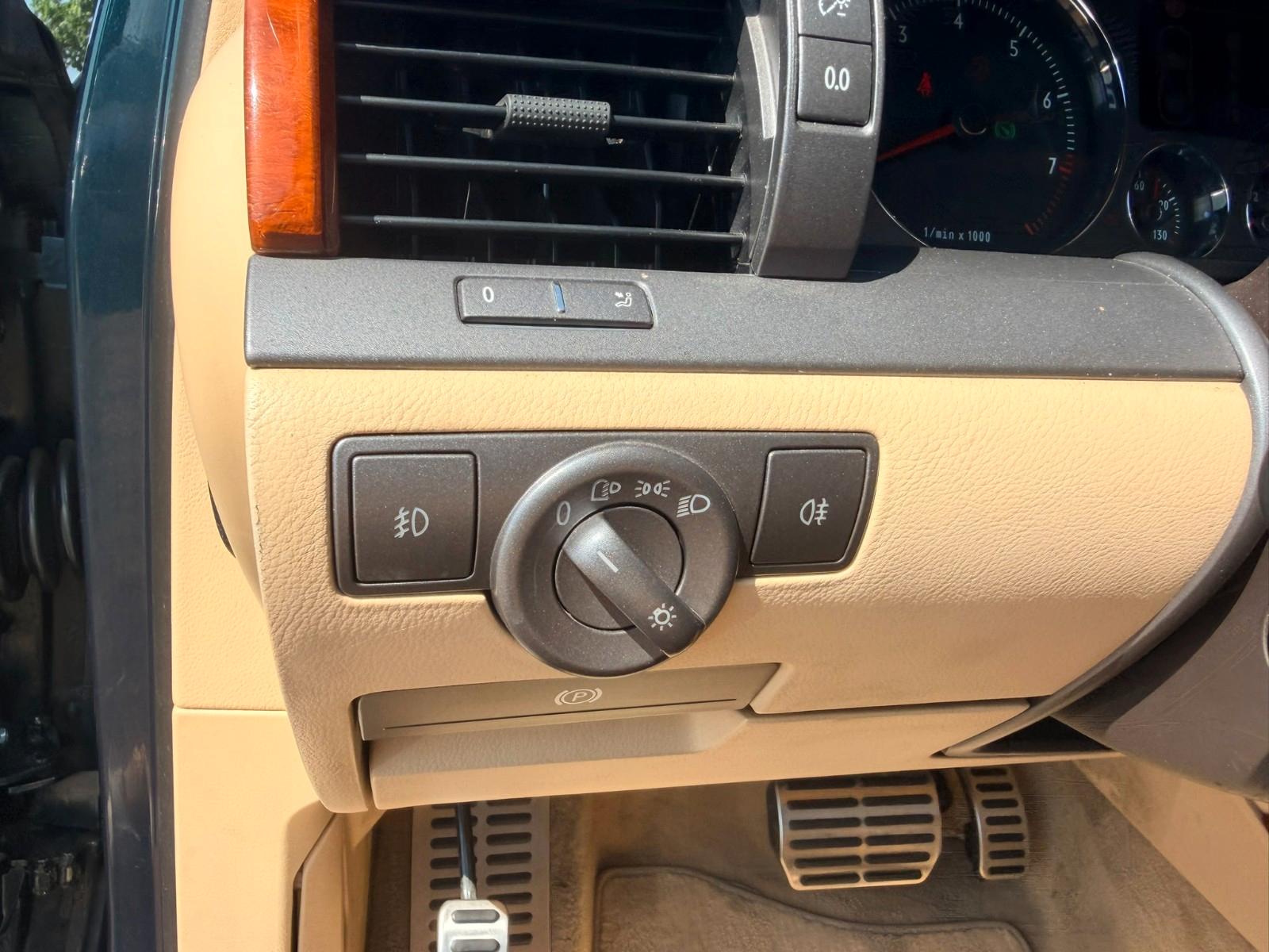 Volkswagen Phaeton V8 4Motion Massage NAVI TMP S-Heft MEMOR