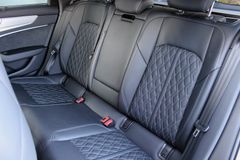 AUDI A6 Avant 45 TFSI quattro/ S LINE/ PANO/ B&O/ LED AUDI A6 Avant 45 TFSI quattro/ S LINE/ PANO/ B&O/ LED