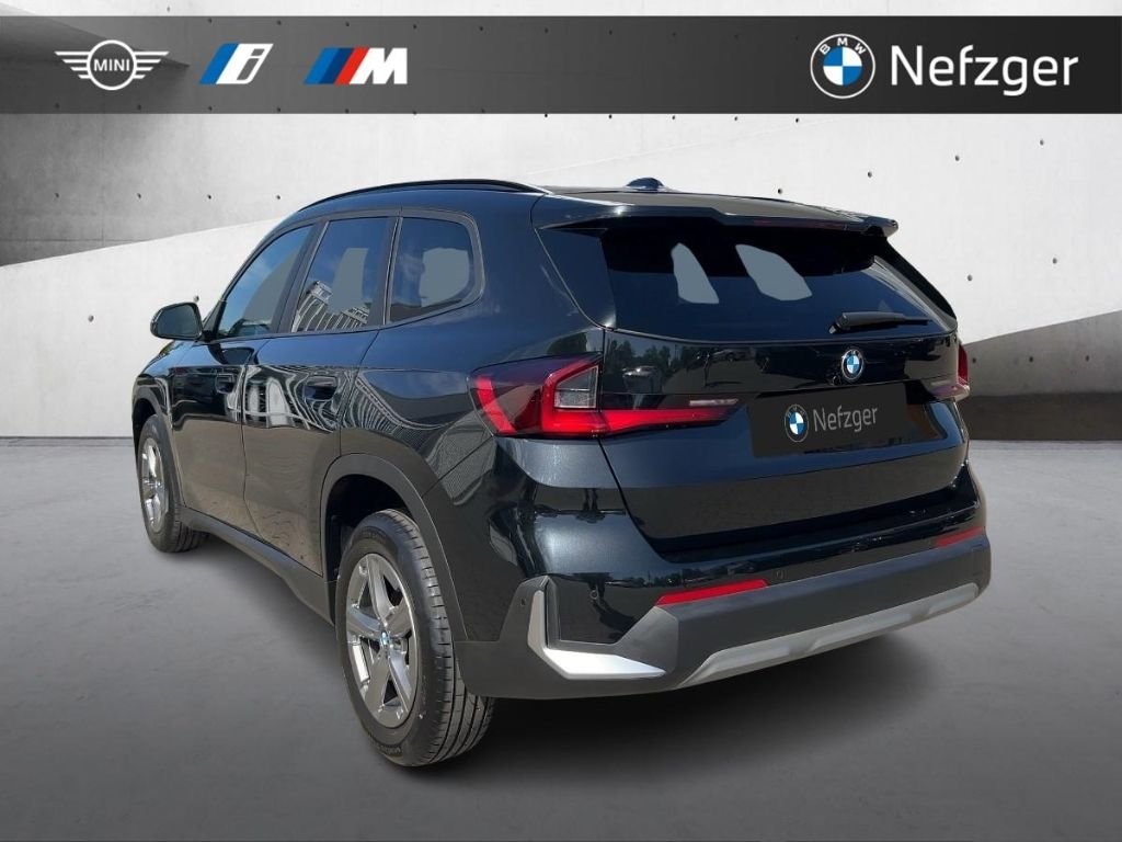 BMW X1 sDrive 18d Park-Assistent H&K LED Keyless foto 3