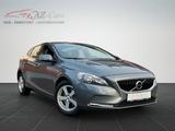 Volvo V40 Kinetic T3*1.HAND*AUTOMATIK*NAVI*SHZ*TEMPOM* - graue Volvo V40