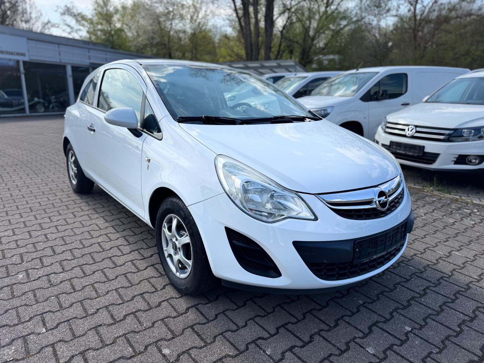 Opel Corsa D Selection *KLIMA*